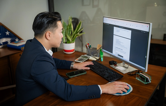 business-owners-header-background